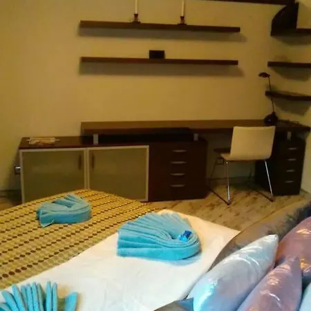 Apartment Old In Ba/5*luxus/3xtv/bar Internet *